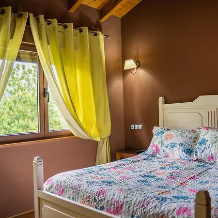 Apartment Rurales El Fresnu
