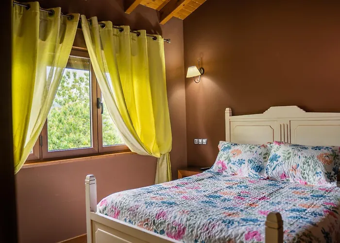 Apartamento Rurales El Fresnu